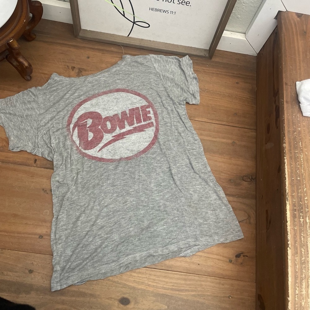 Daydreamer Bowie Graphic Tee Size Small